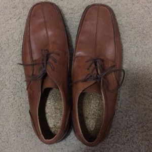 Dr. Scholl’s leather dress shoes 👞